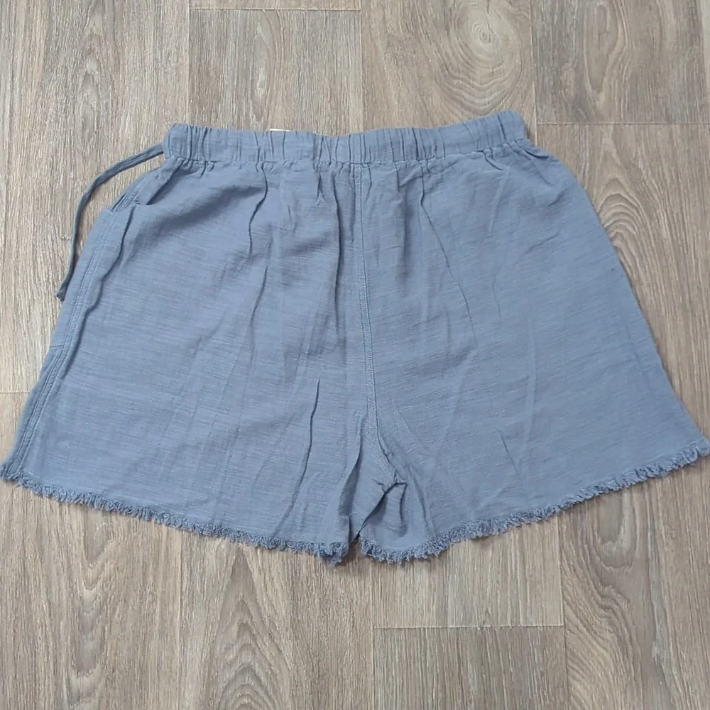 🌟Like New Stretchy Drawstring Shorts